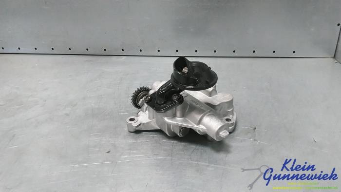 Gebruikte Oliepomp Audi Q5 Prijs € 76,00 Margeregeling aangeboden door Klein Gunnewiek Autodemontage & Motorentechniek