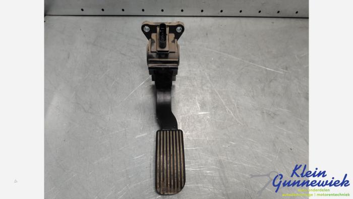 Gebruikte Gaspedaalpositie Sensor Mercedes Vito Prijs € 33,00 Margeregeling aangeboden door Klein Gunnewiek Autodemontage & Motorentechniek