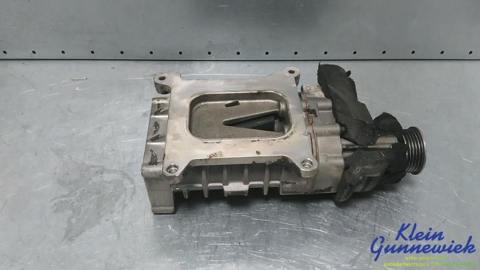 Gebruikte Compressor Volkswagen Tiguan Prijs € 168,00 Margeregeling aangeboden door Klein Gunnewiek Autodemontage & Motorentechniek