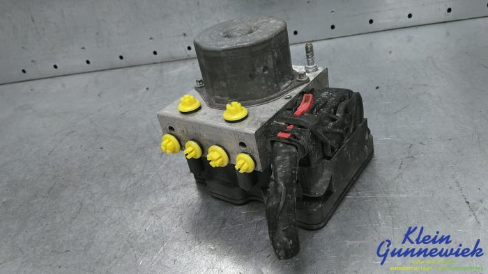 Gebruikte ABS Pomp Skoda Fabia Prijs € 85,00 Margeregeling aangeboden door Klein Gunnewiek Autodemontage & Motorentechniek