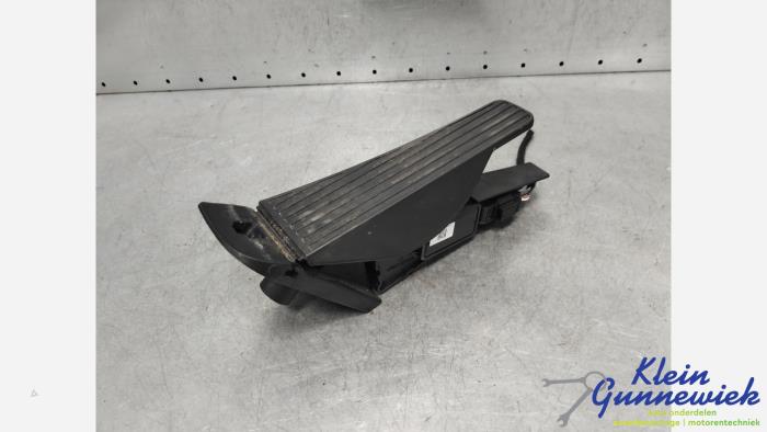 Gebruikte Sensor Gaspedaalpositie Volvo XC90 Prijs € 50,00 Margeregeling aangeboden door Klein Gunnewiek Autodemontage & Motorentechniek