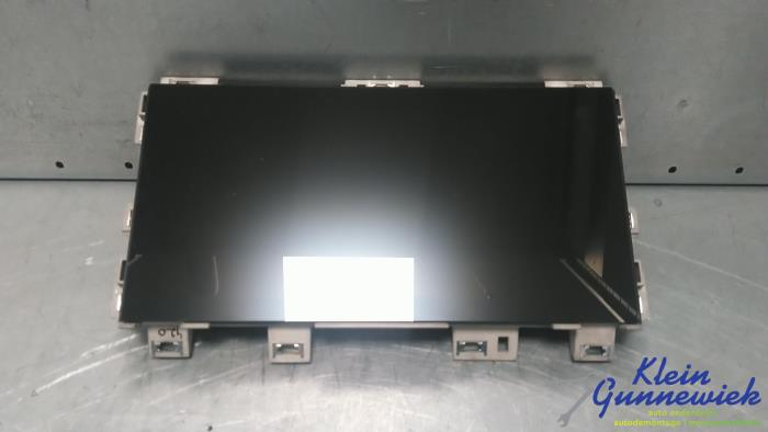 Gebruikte Display Interieur Audi Q4 Prijs € 795,00 Margeregeling aangeboden door Klein Gunnewiek Autodemontage & Motorentechniek