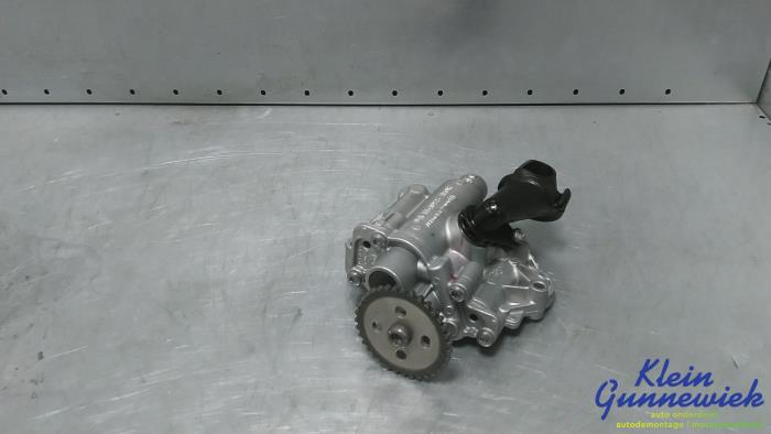 Gebruikte Oliepomp Seat Leon Prijs € 58,00 Margeregeling aangeboden door Klein Gunnewiek Autodemontage & Motorentechniek