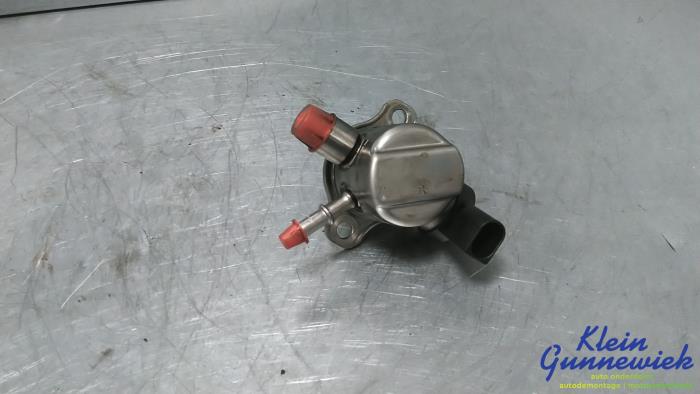 Gebruikte Brandstofpomp Mechanisch Volkswagen T-Roc Prijs € 162,00 Margeregeling aangeboden door Klein Gunnewiek Autodemontage & Motorentechniek