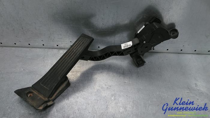 Gebruikte Gaspedaalpositie Sensor Hyundai I40 Prijs € 30,00 Margeregeling aangeboden door Klein Gunnewiek Autodemontage & Motorentechniek