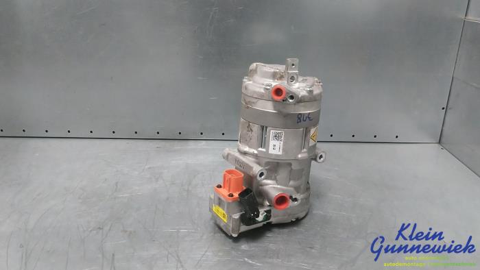 Gebruikte Pomp Airco Hyundai Santafe Prijs € 595,00 Margeregeling aangeboden door Klein Gunnewiek Autodemontage & Motorentechniek