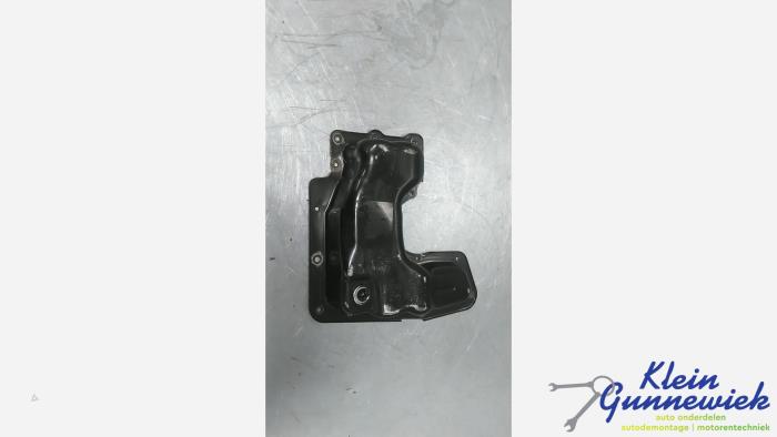 Gebruikte Carterpan Opel Crossland X Prijs € 25,00 Margeregeling aangeboden door Klein Gunnewiek Autodemontage & Motorentechniek
