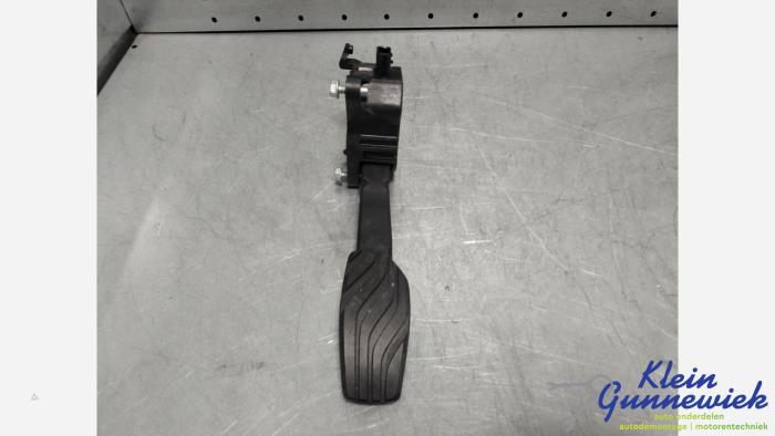 Gebruikte Gaspedaalpositie Sensor Renault Megane Prijs € 55,00 Margeregeling aangeboden door Klein Gunnewiek Autodemontage & Motorentechniek