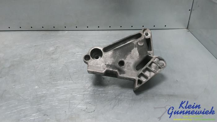 Gebruikte Motorrubber Volkswagen Caddy Prijs € 25,00 Margeregeling aangeboden door Klein Gunnewiek Autodemontage & Motorentechniek