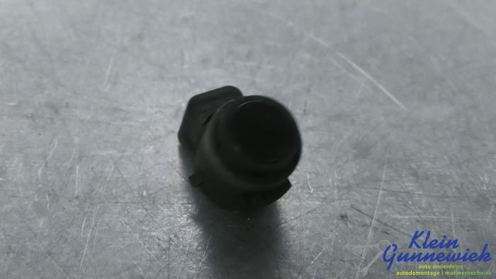 Gebruikte PDC Sensor Volvo V90 Prijs € 26,00 Margeregeling aangeboden door Klein Gunnewiek Autodemontage & Motorentechniek