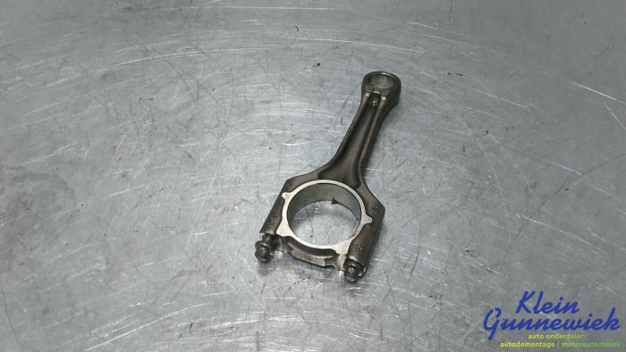 Gebruikte Drijfstang Audi Q2 Prijs € 66,00 Margeregeling aangeboden door Klein Gunnewiek Autodemontage & Motorentechniek