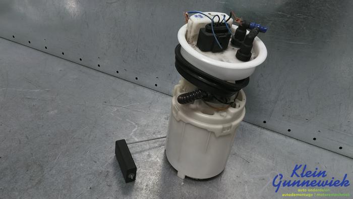 Gebruikte Brandstofpomp Elektrisch Volkswagen Polo Prijs € 40,00 Margeregeling aangeboden door Klein Gunnewiek Autodemontage & Motorentechniek