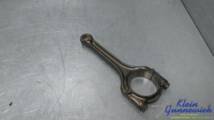 Gebruikte Drijfstang Volkswagen Polo Prijs € 86,00 Margeregeling aangeboden door Klein Gunnewiek Autodemontage & Motorentechniek