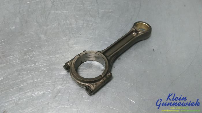 Gebruikte Drijfstang Volkswagen E-Golf Prijs € 75,00 Margeregeling aangeboden door Klein Gunnewiek Autodemontage & Motorentechniek