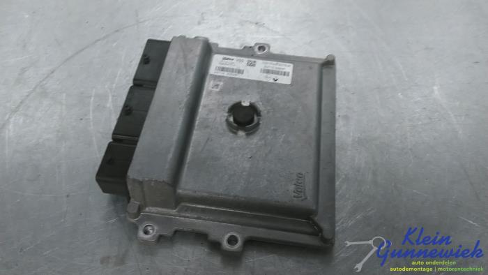 Gebruikte Inspuitcomputer Renault Clio Prijs € 42,00 Margeregeling aangeboden door Klein Gunnewiek Autodemontage & Motorentechniek