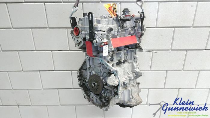 Motor van een Opel Astra 2015