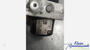 ABS Pomp van een Opel Zafira 2008