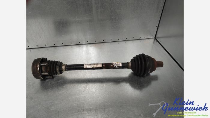 Gebruikte Steekas links-voor Volkswagen Golf Prijs € 40,00 Margeregeling aangeboden door Klein Gunnewiek Autodemontage & Motorentechniek