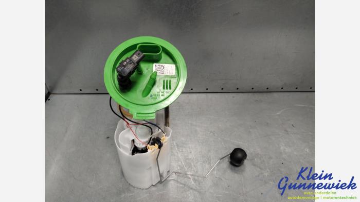 Gebruikte Tank element Pomp Volkswagen Golf Prijs € 37,00 Margeregeling aangeboden door Klein Gunnewiek Autodemontage & Motorentechniek