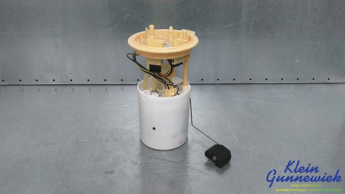 Gebruikte Tank element Pomp Volkswagen Touran Prijs € 100,00 Margeregeling aangeboden door Klein Gunnewiek Autodemontage & Motorentechniek