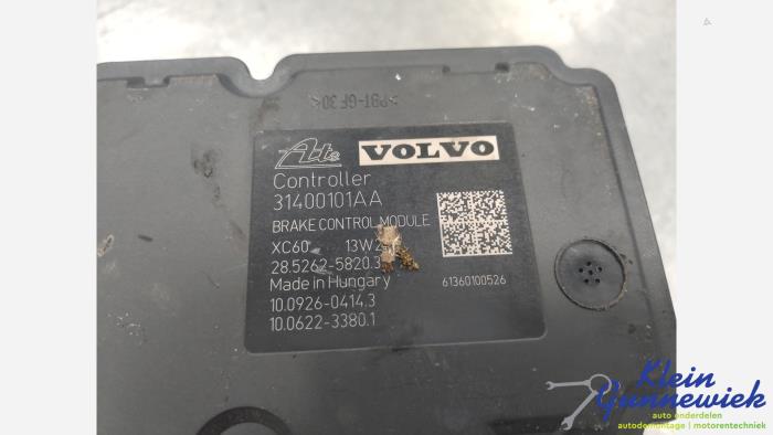 ABS Pomp van een Volvo XC60 2013