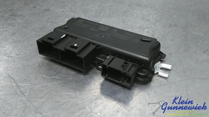 Brandstofpomp module van een BMW XM 2023