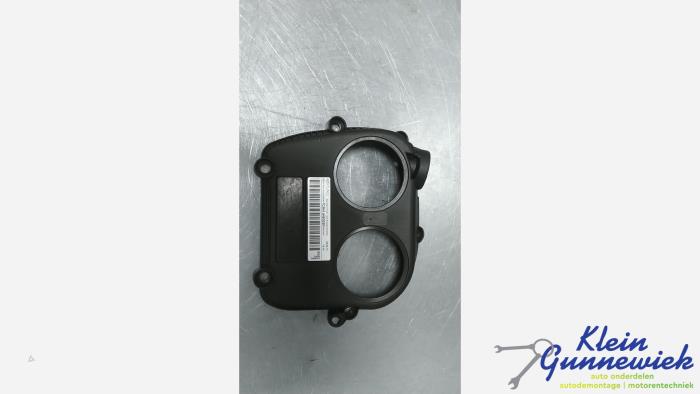 Gebruikte Distributiedeksel Audi S3 Prijs € 15,00 Margeregeling aangeboden door Klein Gunnewiek Autodemontage & Motorentechniek