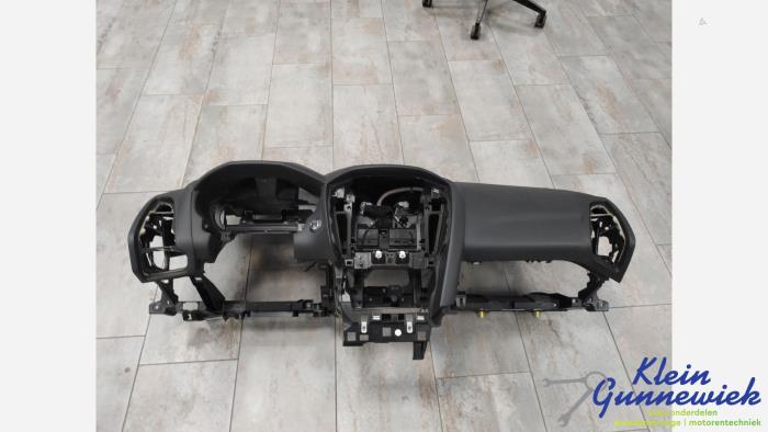Gebruikte Dashboard Ford Focus Prijs € 206,00 Margeregeling aangeboden door Klein Gunnewiek Autodemontage & Motorentechniek