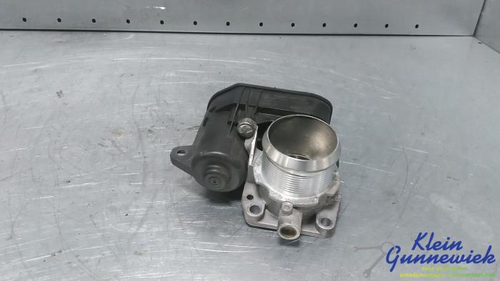 Gebruikte Gasklephuis Opel Corsa Prijs € 23,00 Margeregeling aangeboden door Klein Gunnewiek Autodemontage & Motorentechniek