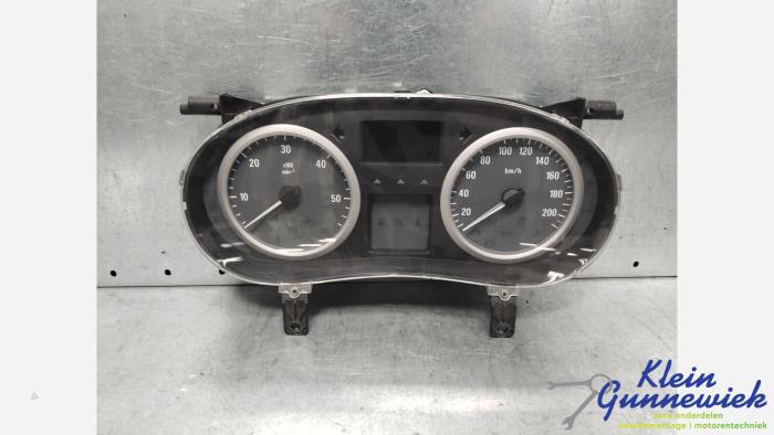 Gebruikte Cockpit Opel Vivaro Prijs € 95,00 Margeregeling aangeboden door Klein Gunnewiek Autodemontage & Motorentechniek