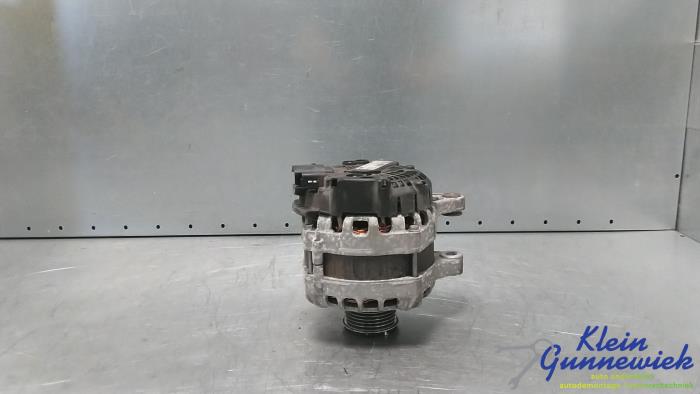 Gebruikte Dynamo Opel Crossland X Prijs € 70,00 Margeregeling aangeboden door Klein Gunnewiek Autodemontage & Motorentechniek