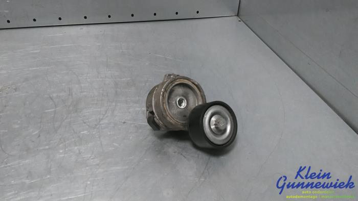 Gebruikte Spanrol Multiriem Opel Crossland X Prijs € 20,00 Margeregeling aangeboden door Klein Gunnewiek Autodemontage & Motorentechniek