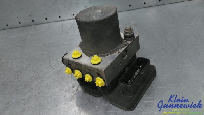 Gebruikte ABS Pomp Ford Transit Custom Prijs € 183,00 Margeregeling aangeboden door Klein Gunnewiek Autodemontage & Motorentechniek