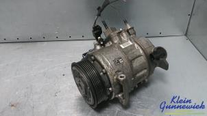 Pomp Airco van een Ford Transit Custom 2017