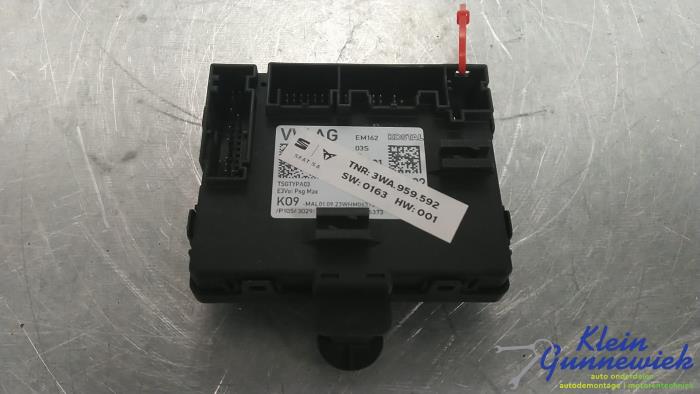Gebruikte Deur module Cupra Formentor Prijs € 48,00 Margeregeling aangeboden door Klein Gunnewiek Autodemontage & Motorentechniek