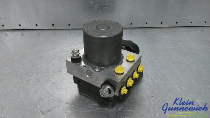 Gebruikte ABS Pomp Ford Transit Custom Prijs € 183,00 Margeregeling aangeboden door Klein Gunnewiek Autodemontage & Motorentechniek