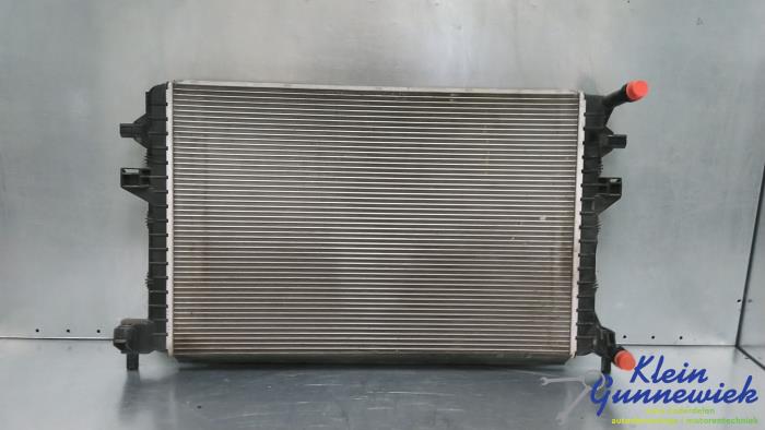 Gebruikte Radiateur Volkswagen E-Golf Prijs € 90,00 Margeregeling aangeboden door Klein Gunnewiek Autodemontage & Motorentechniek