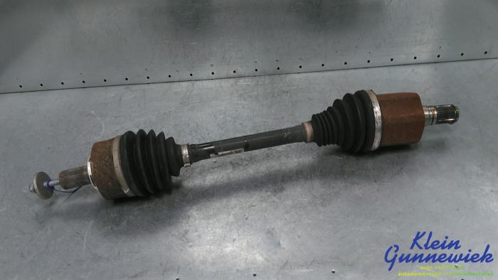 Gebruikte Aandrijfas links-voor Volvo V60 Prijs € 175,00 Margeregeling aangeboden door Klein Gunnewiek Autodemontage & Motorentechniek