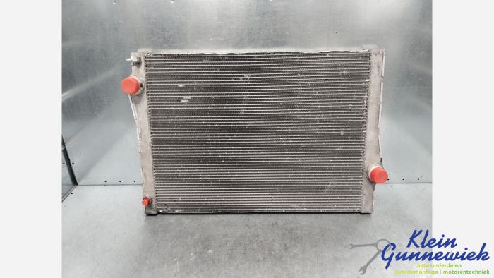 Gebruikte Radiateur BMW X5 Prijs € 95,00 Margeregeling aangeboden door Klein Gunnewiek Autodemontage & Motorentechniek
