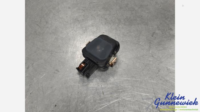 Gebruikte Regensensor Mercedes C-Klasse Prijs € 42,00 Margeregeling aangeboden door Klein Gunnewiek Autodemontage & Motorentechniek