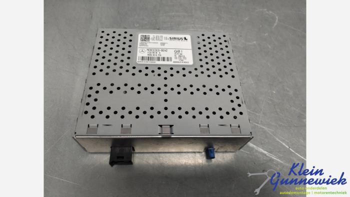 Gebruikte Radio module Mercedes C-Klasse Prijs € 95,00 Margeregeling aangeboden door Klein Gunnewiek Autodemontage & Motorentechniek