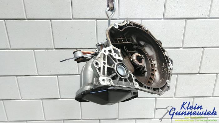 Gebruikte Versnellingsbak Opel Corsa Prijs € 195,00 Margeregeling aangeboden door Klein Gunnewiek Autodemontage & Motorentechniek