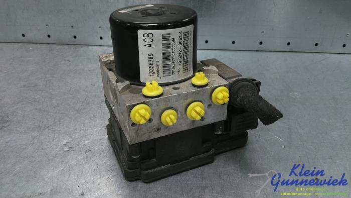 Gebruikte ABS Pomp Opel Astra Prijs € 175,00 Margeregeling aangeboden door Klein Gunnewiek Autodemontage & Motorentechniek