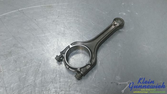 Gebruikte Drijfstang Volkswagen Golf Prijs € 70,00 Margeregeling aangeboden door Klein Gunnewiek Autodemontage & Motorentechniek