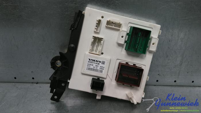 Gebruikte Bodycontrol Module Volvo V90 Prijs € 183,00 Margeregeling aangeboden door Klein Gunnewiek Autodemontage & Motorentechniek