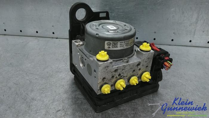 Gebruikte ABS Pomp Seat Leon Prijs € 125,00 Margeregeling aangeboden door Klein Gunnewiek Autodemontage & Motorentechniek