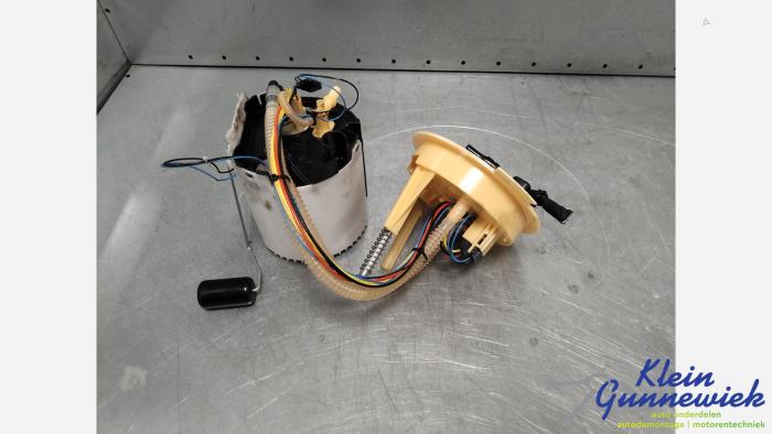 Gebruikte Tank element Pomp Volvo V60 Prijs € 185,00 Margeregeling aangeboden door Klein Gunnewiek Autodemontage & Motorentechniek