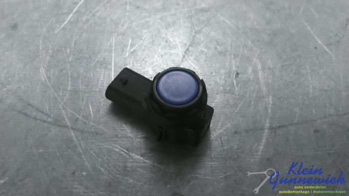 Gebruikte PDC Sensor BMW 4-Serie Prijs € 35,00 Margeregeling aangeboden door Klein Gunnewiek Autodemontage & Motorentechniek
