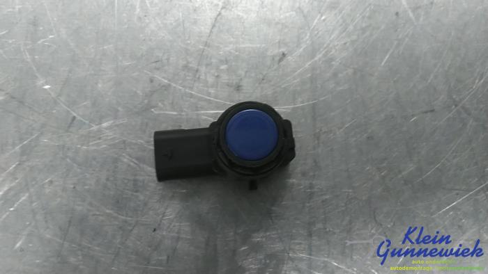 Gebruikte PDC Sensor BMW 4-Serie Prijs € 35,00 Margeregeling aangeboden door Klein Gunnewiek Autodemontage & Motorentechniek