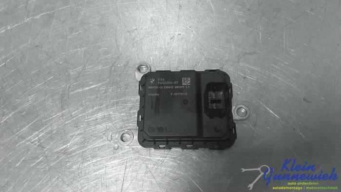 Gebruikte Computer Diversen BMW X5 Prijs € 93,00 Margeregeling aangeboden door Klein Gunnewiek Autodemontage & Motorentechniek